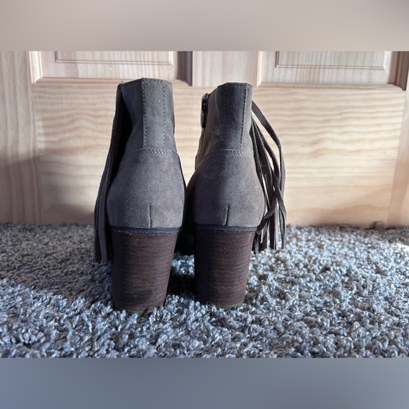 Size 10 Madden Taupe Fringe Bootie - Picture 5 of 8